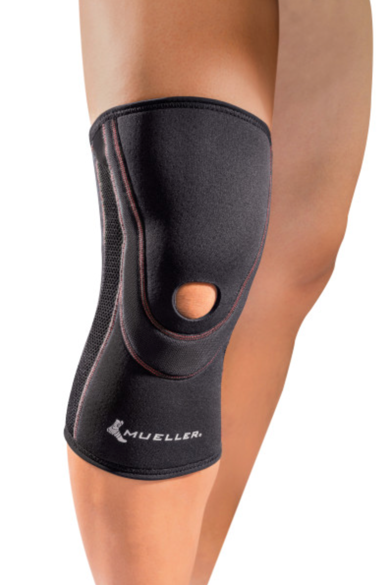 Load image into Gallery viewer, Mueller Sports Medicine Breathable Open Patella Knee Sleeve
