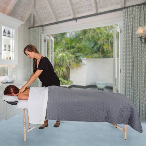 Load image into Gallery viewer, Earthlite® Premium Microfiber Quilted Blanket