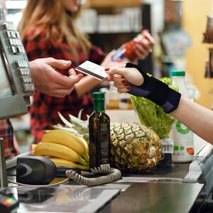 Load image into Gallery viewer, Mueller Comfort Flex Wrist Stabilizer