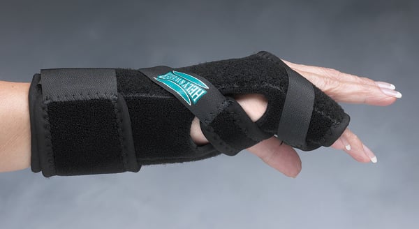 Load image into Gallery viewer, Hely & Weber TKO™ Knuckle Orthosis