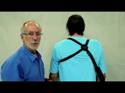 Load and play video in Gallery viewer, GivMohr® Sling