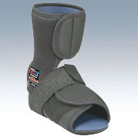 Load image into Gallery viewer, HealWell® Cub™ Plantar Fasciitis Night Splint
