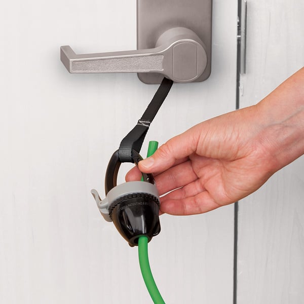 Load image into Gallery viewer, Achieva™Quik-Knot™ Exercise Handle &amp; Anchor Clip
