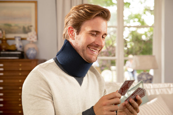 Load image into Gallery viewer, Actimove Cervical Comfort Collar
